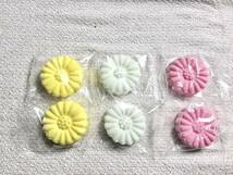 岩手　盛岡発　花　小菊　菓子型　 6マス 木型 和菓子　乾菓子　落雁 お菓子作り　お彼岸　お盆　現状品　管理番号1ーA907030_画像5