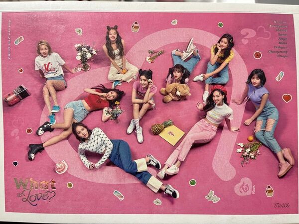 What is Love? 韓国　TWICE アイドルグループ　雑誌　CD