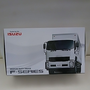 1/43 いすゞ ギガ 輸出仕様 ISUZU MEDIUM-DUTY TRUCK