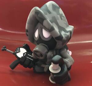 《GAS MASK》フィギュア ガスマスク FRANKIE フリフリカンパニー TOY デザイナーズトイ 香港トイ スプレー缶トイ ヴィンテージ spray トイ