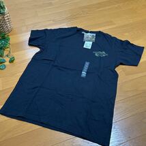 【新品即決】ユニクロ×モンスターハンター半袖Tシャツ 160サイズ　ブラック黒_画像3