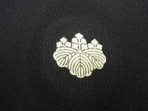 平和屋野田店■豪華黒留袖　駒刺繍　七宝　檜扇吉祥花文　金彩　逸品　n-gt1894_画像8