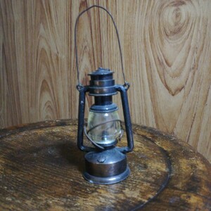  фонарь лампа точилка миниатюра лампа 