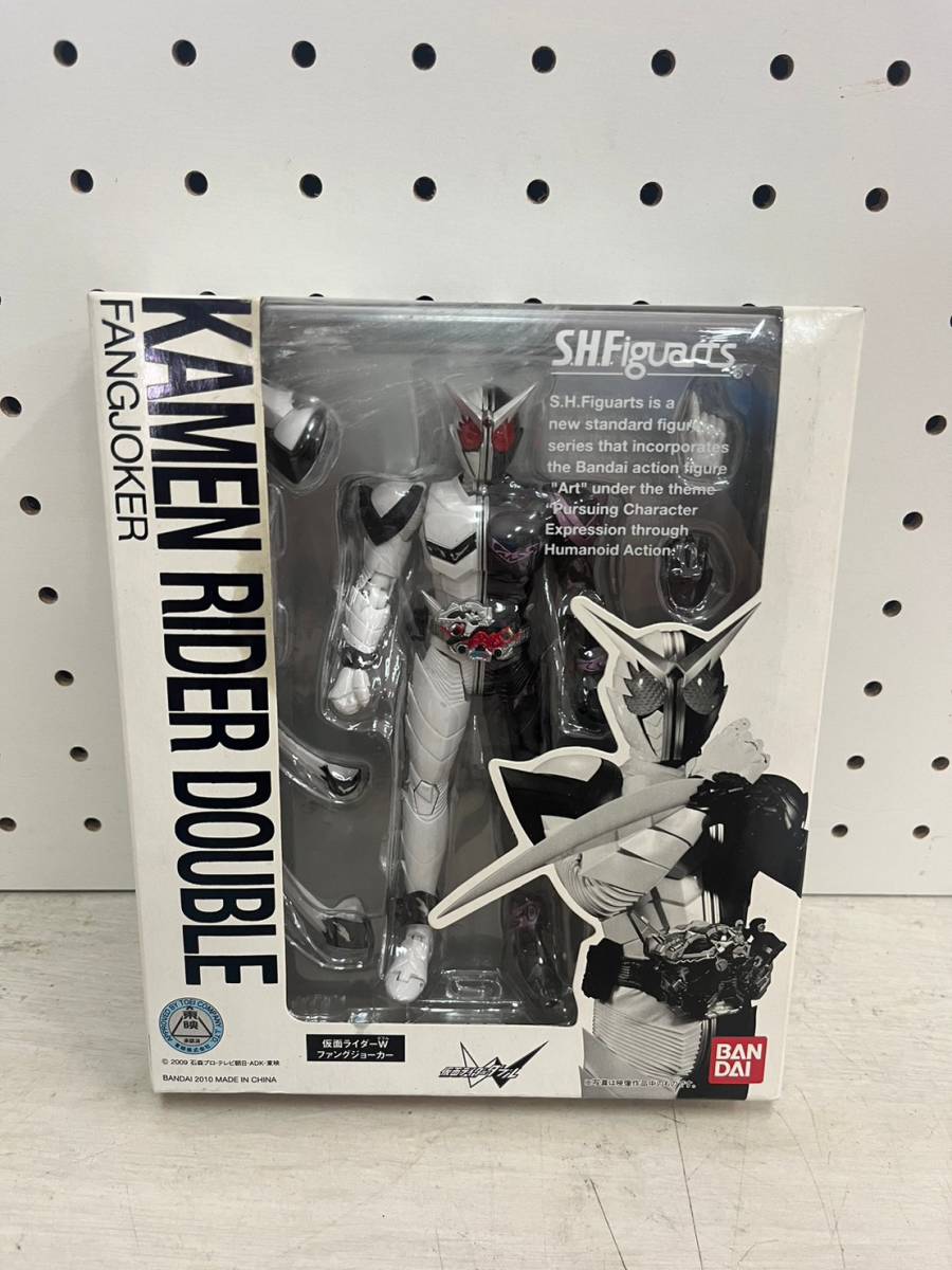s S.H.Figuarts フィギュアーツ 仮面ライダーW ファングジョーカー ※