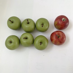 食品サンプル　姫りんご　緑色系６個　赤色系２個 アーティフィシャルフラワー
