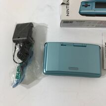 【11/26最終処分】美品 Nintendo ニンテンドーDS 本体 NTR-001 ターコイズブルー 任天堂 AA0830小2409/0914_画像2