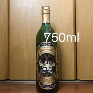 グレンフィディック　8年　ゴールドキャップ　　750ml 少々オリがあります。　Glenfiddich オールドボトル　旧ボトル