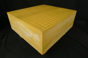 U639 本榧 囲碁盤 重さ12.4kg 脚付き へそ付き 本かや 囲碁道具 ボードゲーム/140