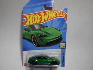 Hot Wheels 2023 PORSCHE TAYCAN TURBO S