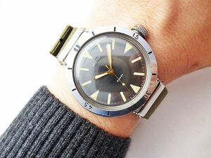 dh21**VOSTOK AMPHIBIAN hand winding OH settled Divers Cal.2209 rare valuable Vintage 
