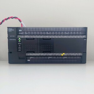 送料込み　動作品　OMRON　オムロン CP1L-M60DT-D CPUユニット