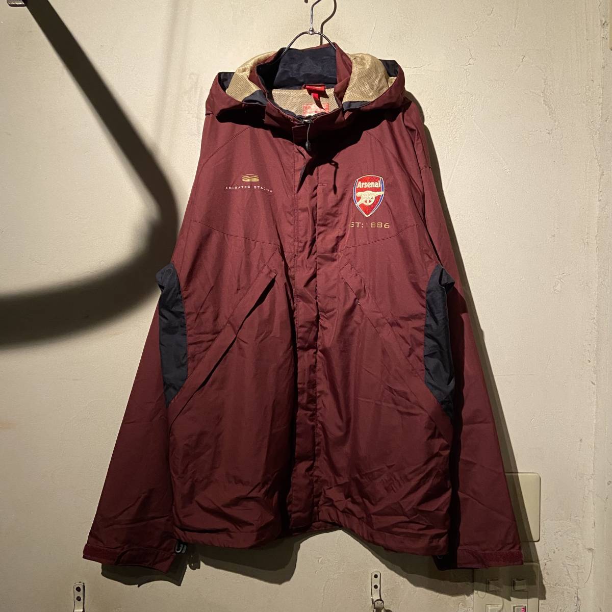 NIKE ARSENAL ウィンドブレーカー ジャージ チームジャケット希少品-