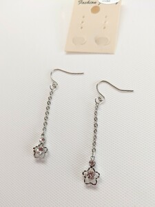  new goods unused silver color clear Stone flower motif hook earrings 