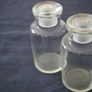 2点セット 昭和レトロ 薬瓶 古道具 ボトル ビンテージ アンティーク 気泡 ゆらゆら 時代ガラスの画像1