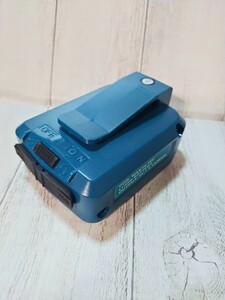 ☆新品・送料込☆マキタバッテリー用USB変換アダプター　マキタの電動工具用バッテリーをUSBのモバイルバッテリーに変換　空調服電源にも！