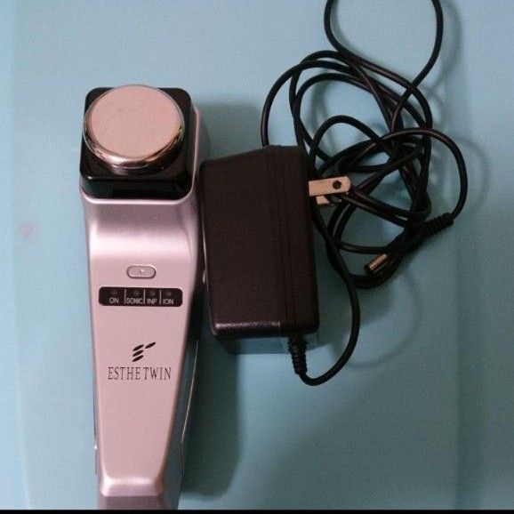 美顔器 エステツイン