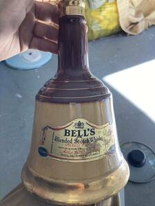 【雑貨】 古酒 洋酒 ベルズ スコッチ・ウイスキー コルク折れなので外します スコッチウイスキー BELL''S WHISKY BELL 陶器 ボトル