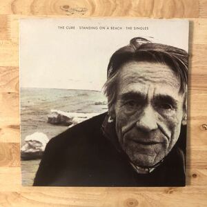 LP THE CURE/STANDING ON A BEACH THE SINGLES [UK Original: First Year '86 PRESS: Fiction RECORDS FIXH 12: With Inner Sleeve]