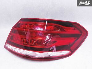 ベンツ 純正 W212 Eクラス セダン 後期 LED テールライト ランプ レンズ 右 右側 A2129060803 即納 棚P-2