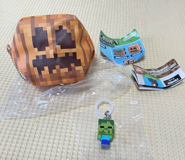 【新品未使用】マインクラフト　めじるしアクセサリー＆BOXポーチ　２個セット　マイクラ