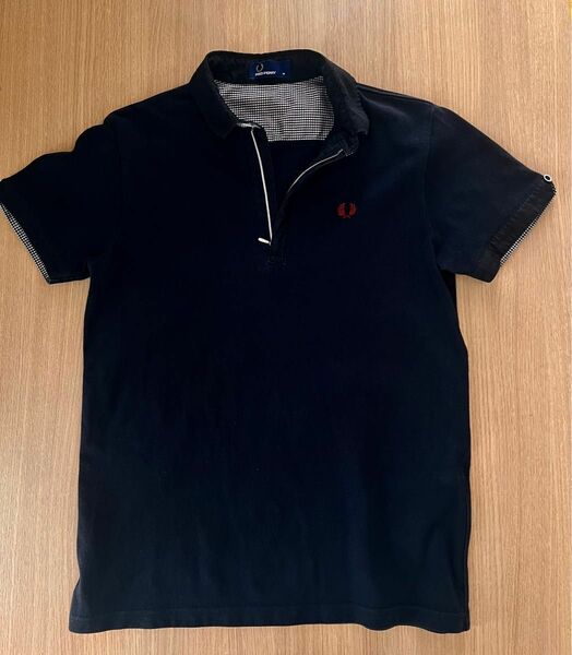 FRED PERRY フレッドペリー　黒　ポロシャツ