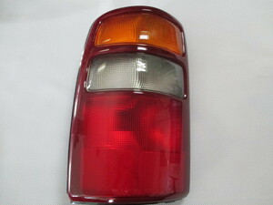 2000 year ~2003 year Chevrolet Tahoe, Suburban,GMC Yukon etc. left tail light unused goods 