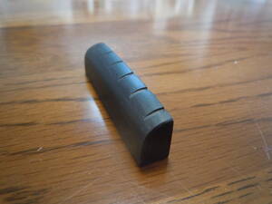  custom-made ebony nut 