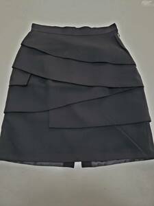 INED イネド 黒 フリル スカート レディース 膝上 デザインタイトスカート サイズ7
