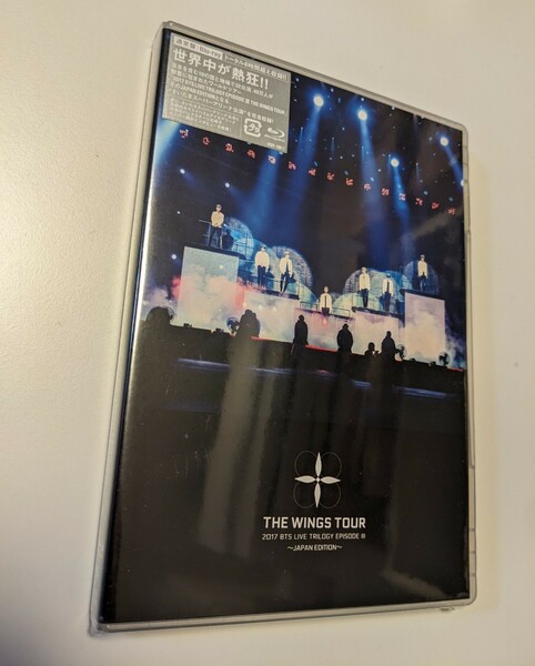 M 匿名配送　Blu-ray BTS 防弾少年団 2017 BTS LIVE TRILOGY EPISODE III THE WINGS TOUR (通常盤) ブルーレイ 4988031256435