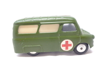 CORGI TOYS 414 BEDFORD MILITARY AMBULANCE コーギー ベッドフォード 軍用救急車 （箱付）送料別_画像4