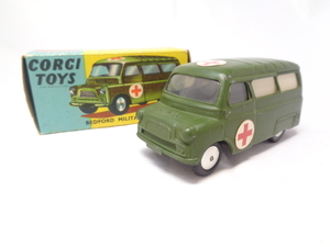 CORGI TOYS 414 BEDFORD MILITARY AMBULANCE コーギー ベッドフォード 軍用救急車 （箱付）送料別