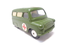 CORGI TOYS 414 BEDFORD MILITARY AMBULANCE コーギー ベッドフォード 軍用救急車 （箱付）送料別_画像6