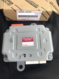 ★新品未使用　トヨタ　純正　AWS210　クラウン　ハイブリッド　ハイブリッド　バッテリーセンサー　ボルテージ　レクサス　TOYOTA★