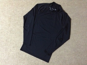 ★美品★アンダーアーマー ヒートギア 長袖 モックネック コンプレッションシャツ 黒 ブラック トップス メンズ UA UNDER ARMOUR HEAT GEAR