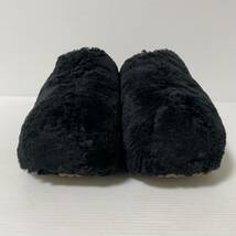 【新品同様】 UGG FUZZ SUGAR CLOG アグ　ファズ シュガー クロッグ　サンダル　スリッポン　厚底　24cm ブラック　＊7_画像4