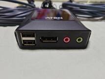 ATEN 『CS22DP』 (有線リモコン付KTM 2ポート DisplayPort USB スピーカー マイク出入力切り替え) CPU切替器_画像2