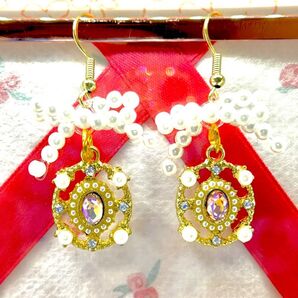 オリジナル パール リボン ゴージャス チャーム ユラユラ かわいい ☆ 大人かわい ハンドメイドピアス