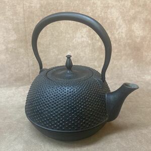 鉄瓶 日本製 茶道具 鉄器 伝統工芸 急須 あられ 粒 古道具 レトロ 湯沸かし