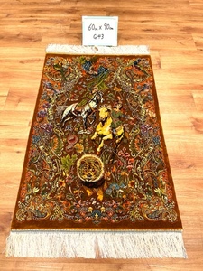 ペルシャ絨毯・最高級ハンド&マシン織り・ 世界最高密度150万ノット ・豪奢なクムデザイン 60cm×90cm g43