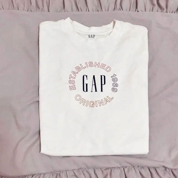 GAP Tシャツ レディース ホワイト ロゴ付き XS