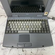 PCN98-389 激安 PC98 ノートブック NEC PC-9821La10/8 通電のみ確認済み ジャンク_画像3