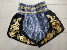 【新品】【THAI BOXING】 キックボクシング ムエタイパンツ グレー　子供用　キッズSサイズ_画像2