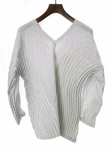 ISSEY MIYAKE イッセイミヤケ ストライププリーツ Vネックプルオーバートップス ホワイト グレー 2 ITHWPHU57RI8