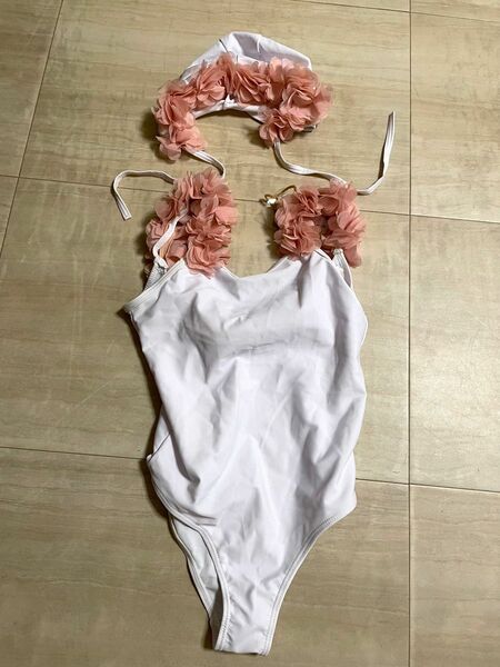 新品　子供 可愛い水着　130 帽子付き