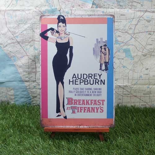 th/ティファニーで朝食を Breakfast at Tiffany's オードリー