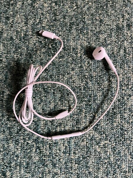 [一部改造] Apple EarPods with Lightning Connector ホワイト MMTN2J/A