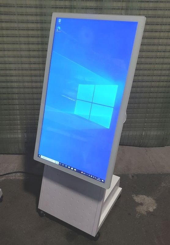 ヤフオク! 液晶パネルデスクトップ の落札相場・落札価格