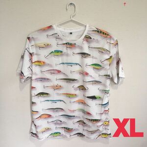 【残り１】ルアー柄 釣り Ｔシャツ XLサイズ（タグ表記は4XL）