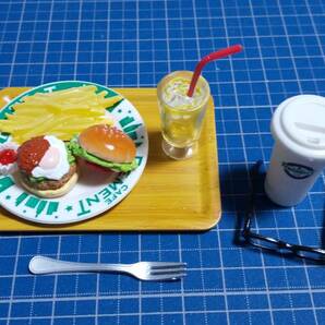 リーメント 中古 アメリカンキッチン 2 ダディのパワーLunch ミニチュア カフェ ジュース ハンバーガー 眼鏡 ポテト ぷちサンプルの画像2