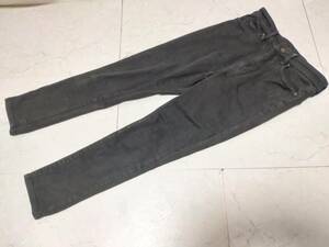 c9841◆ユニクロUNIQLO　JEANSレディーススキニーパンツ黒ブラック25